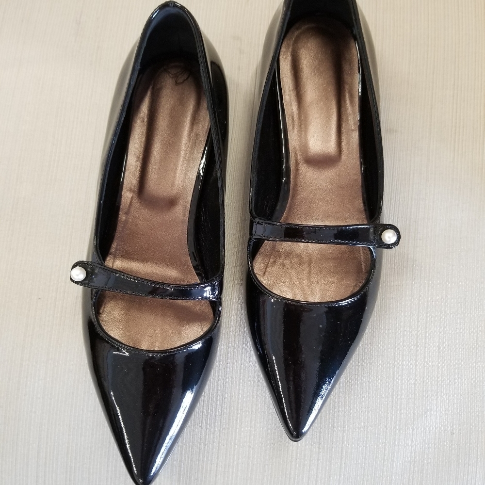 NWT patent leather flats, handmade in Italy